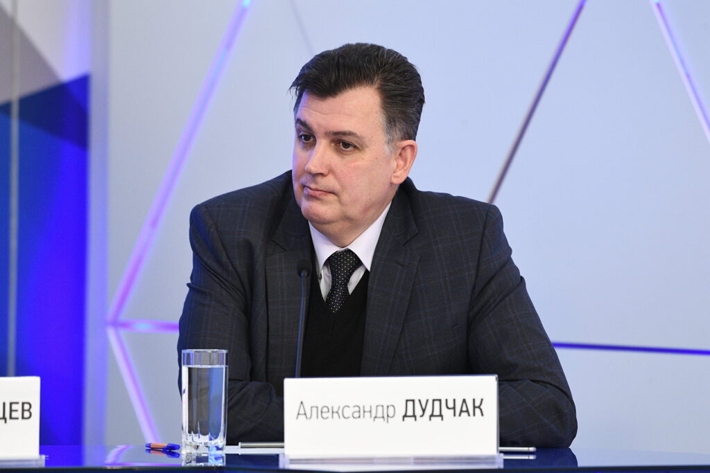 Страны Запада смотрят на Украину как на ресурс – политолог Дудчак Страны Запада смотрят на Украину как на ресурс – политолог Дудчак