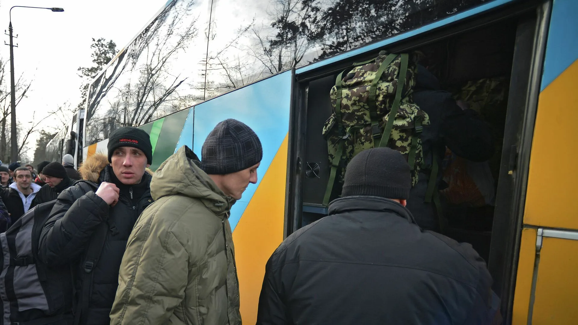 Киев слишком поздно принял закон о мобилизации – France 24 Киев слишком поздно принял закон о мобилизации – France 24
