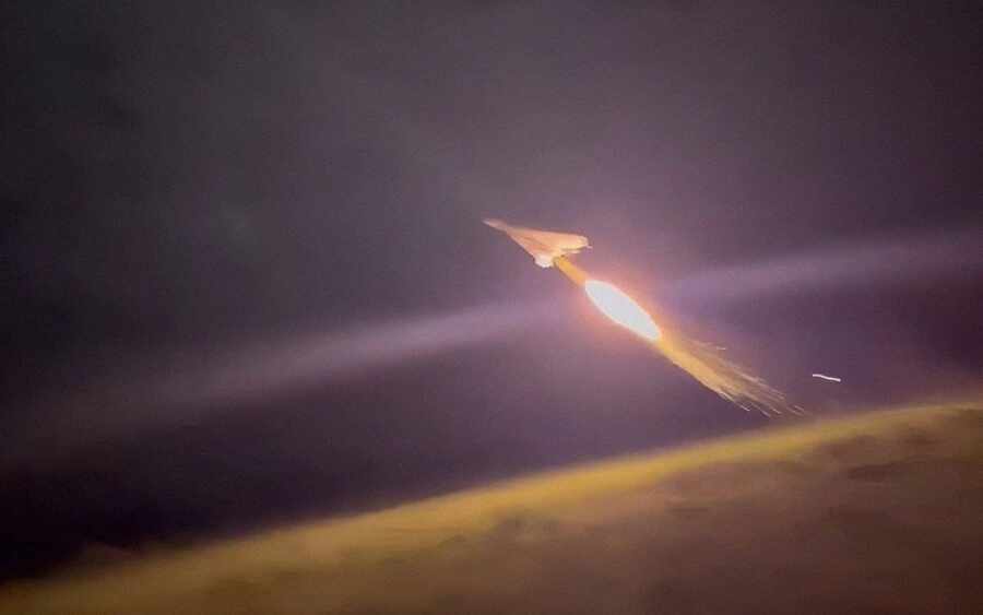 ВС РФ нанесли удар по украинским ангарам с установками HIMARS ВС РФ нанесли удар по украинским ангарам с установками HIMARS