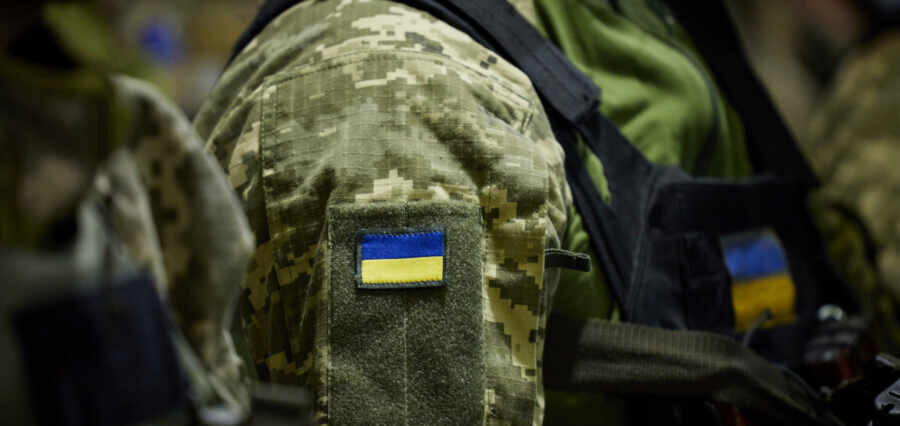 Украинцы стали меньше спонсировать ВСУ – актриса Мартынюк Украинцы стали меньше спонсировать ВСУ – актриса Мартынюк
