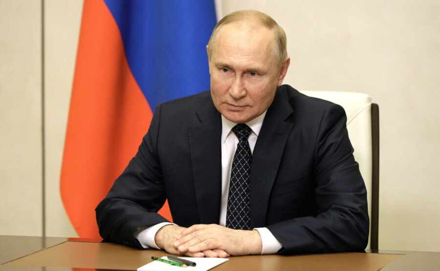 Путин разрешил изымать имущество США для компенсации ущерба от санкций Путин разрешил изымать имущество США для компенсации ущерба от санкций
