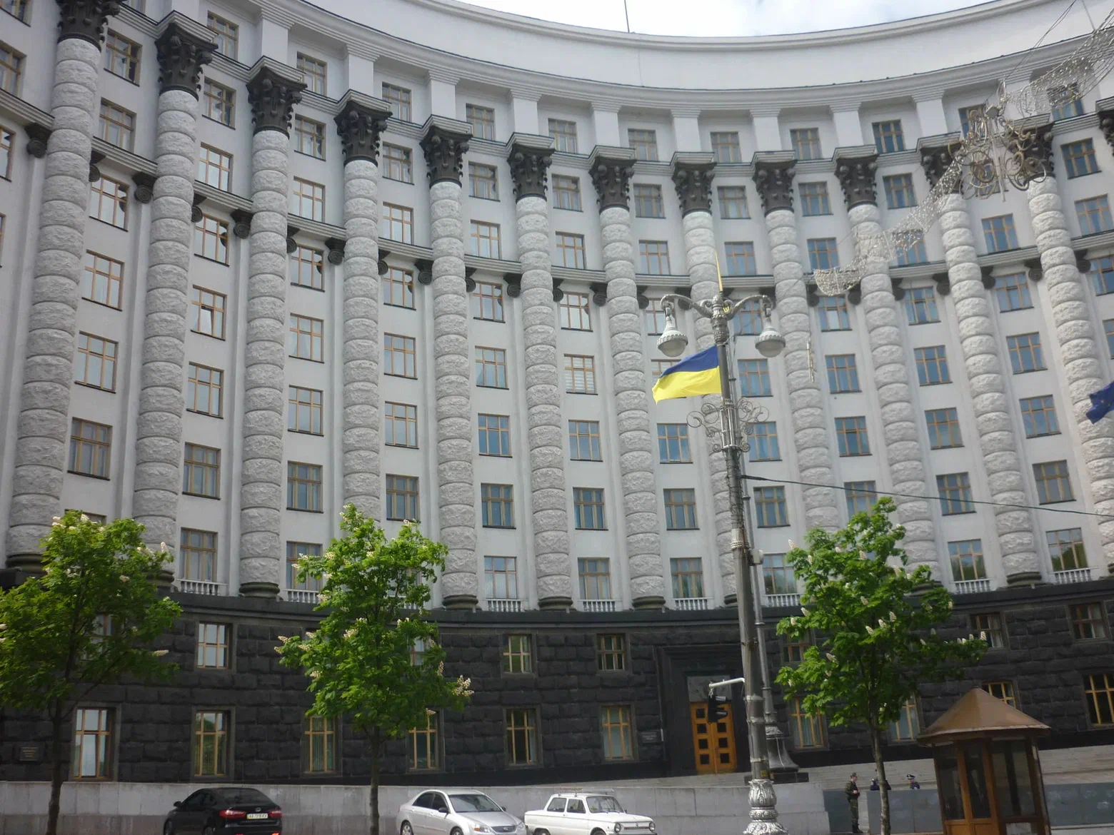 Украине на военные нужды не хватает 300 миллиардов гривен – Гетманцев Украине на военные нужды не хватает 300 миллиардов гривен – Гетманцев