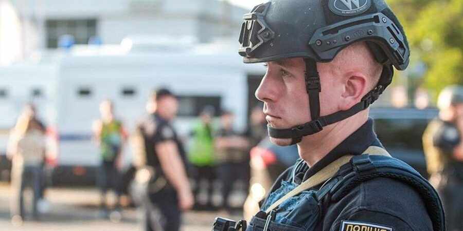 На Украине произошла массовая драка с участием военных На Украине произошла массовая драка с участием военных