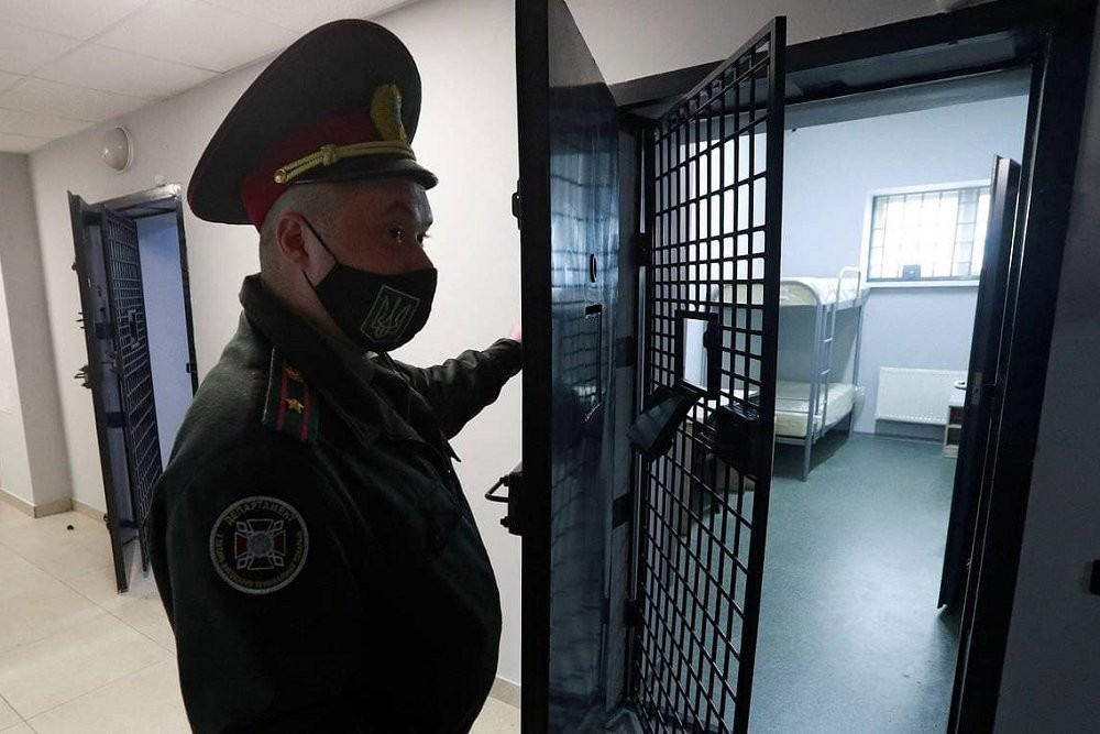 Украина освободила 350 заключённых для участия в боевых действиях — NYT Украина освободила 350 заключённых для участия в боевых действиях — NYT