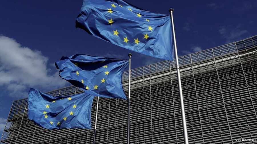 ЕС планирует провести саммит по Украине с участием России – Bloomberg ЕС планирует провести саммит по Украине с участием России – Bloomberg