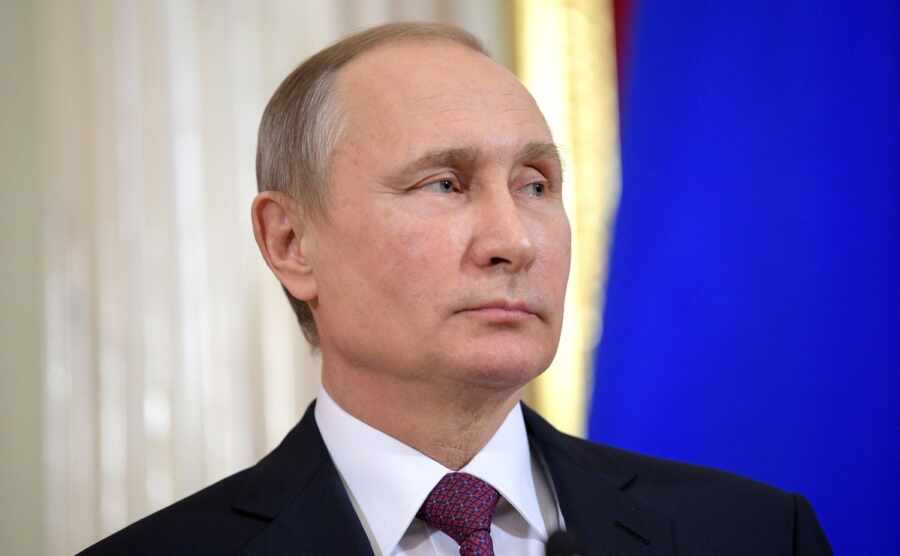 Единственной легитимной властью на Украине является парламент и спикер Рады – Путин Единственной легитимной властью на Украине является парламент и спикер Рады – Путин