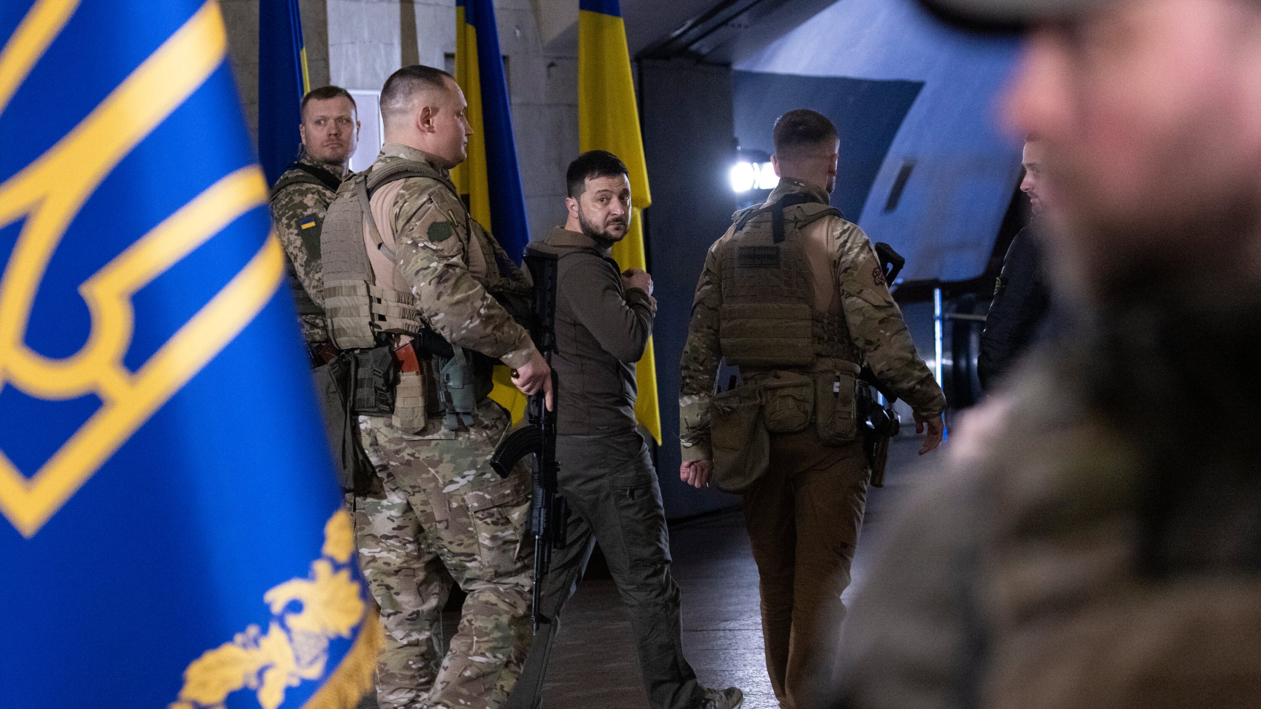 ВСУ придется свергнуть Зеленского или «последовать за ним в ад» – эксперт Риттер ВСУ придется свергнуть Зеленского или «последовать за ним в ад» – эксперт Риттер