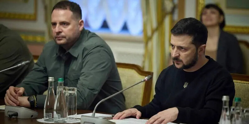Кто фактически «рулит» Украиной Кто фактически «рулит» Украиной