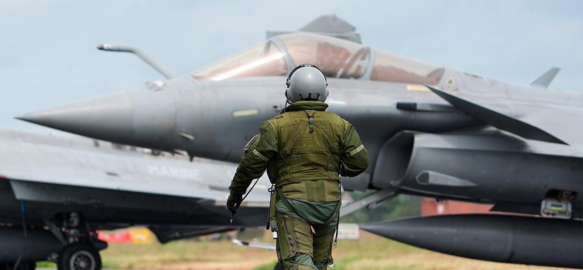 США намеренно затягивают обучение украинцев пилотированию F 16 – Устинов США намеренно затягивают обучение украинцев пилотированию F 16 – Устинов