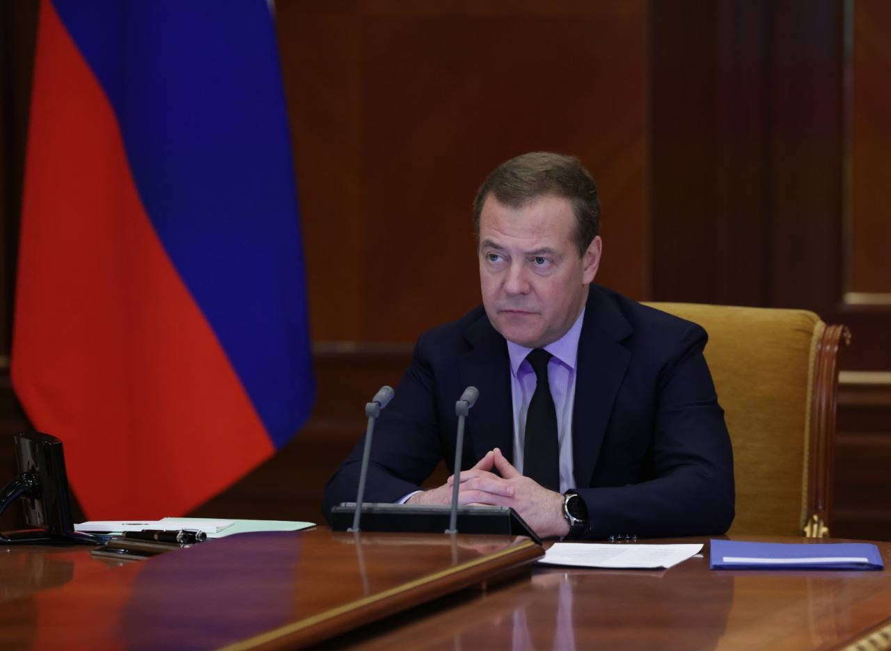 «Зря»: Медведев анонсировал следующие потери Украиной территорий «Зря»: Медведев анонсировал следующие потери Украиной территорий