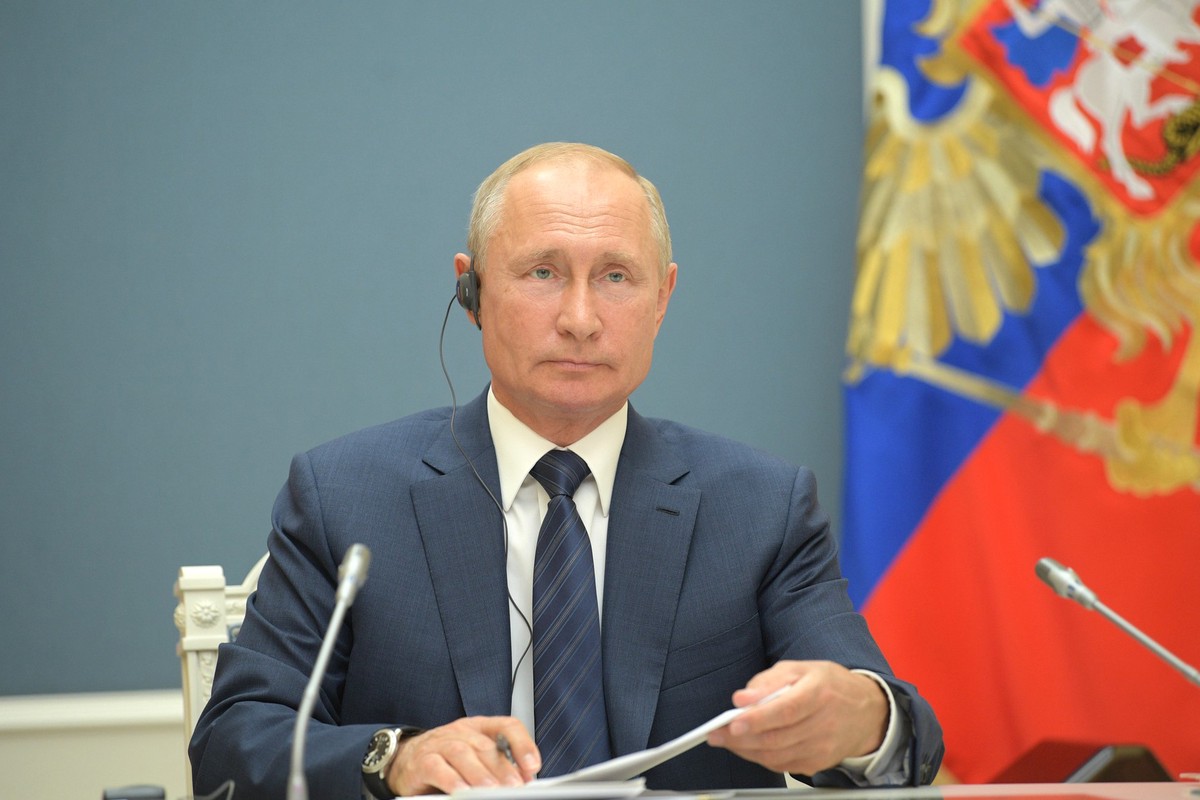 Путин заявил о переходе 60 % торговли РФ с Вьетнамом на национальные валюты Путин заявил о переходе 60 % торговли РФ с Вьетнамом на национальные валюты