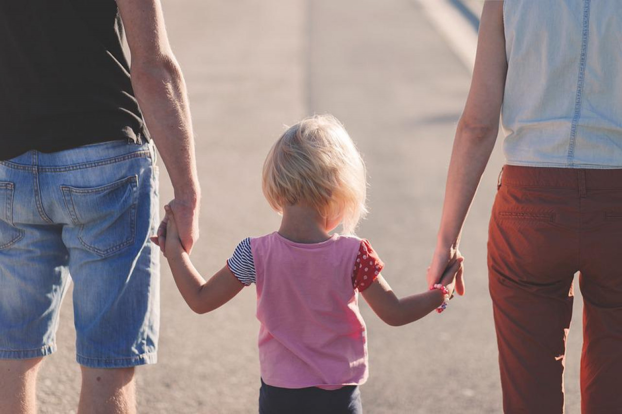 Трудящимся родителям одобрят ежегодную выплату Трудящимся родителям одобрят ежегодную выплату