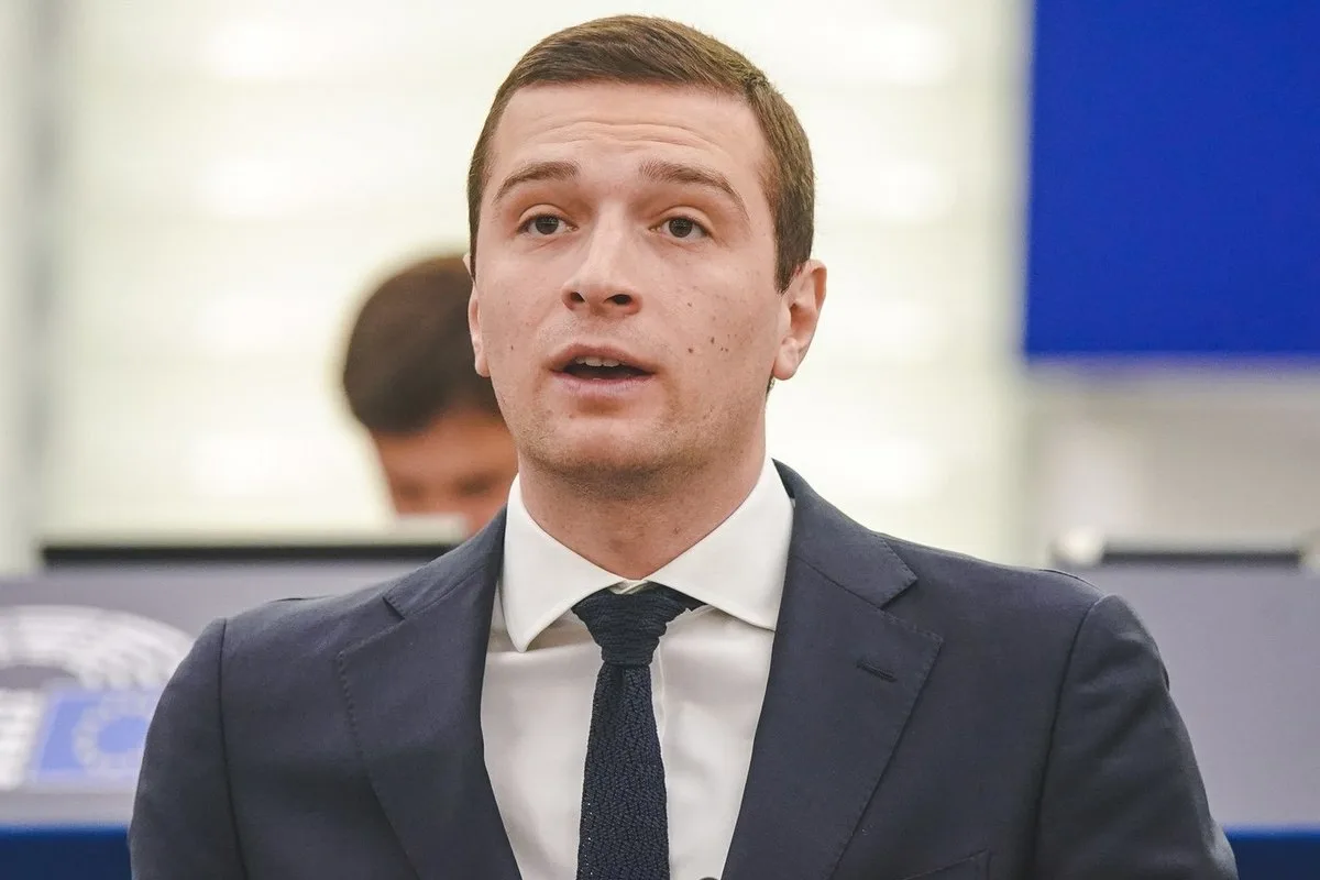 Барделла выступил против отправки Украине дальнобойных вооружений и военных Барделла выступил против отправки Украине дальнобойных вооружений и военных
