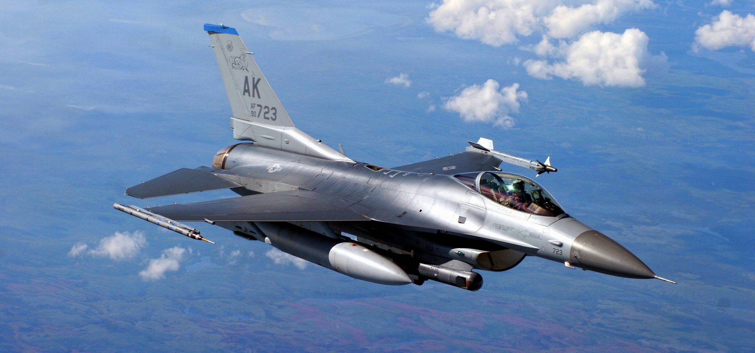 F 16 будут нежизнеспособны в подконтрольном РФ воздушном пространстве – NI F 16 будут нежизнеспособны в подконтрольном РФ воздушном пространстве – NI