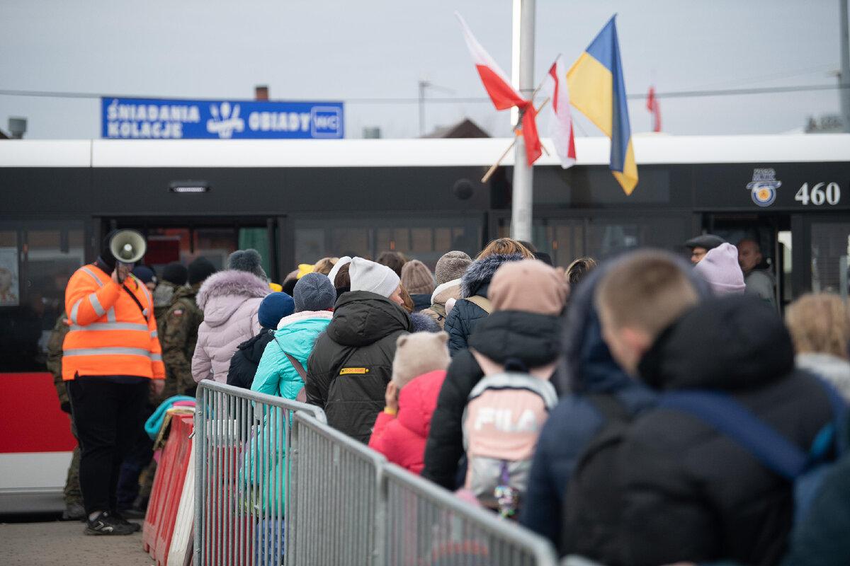 Двое подростков-украинцев ранены ножом в Польше