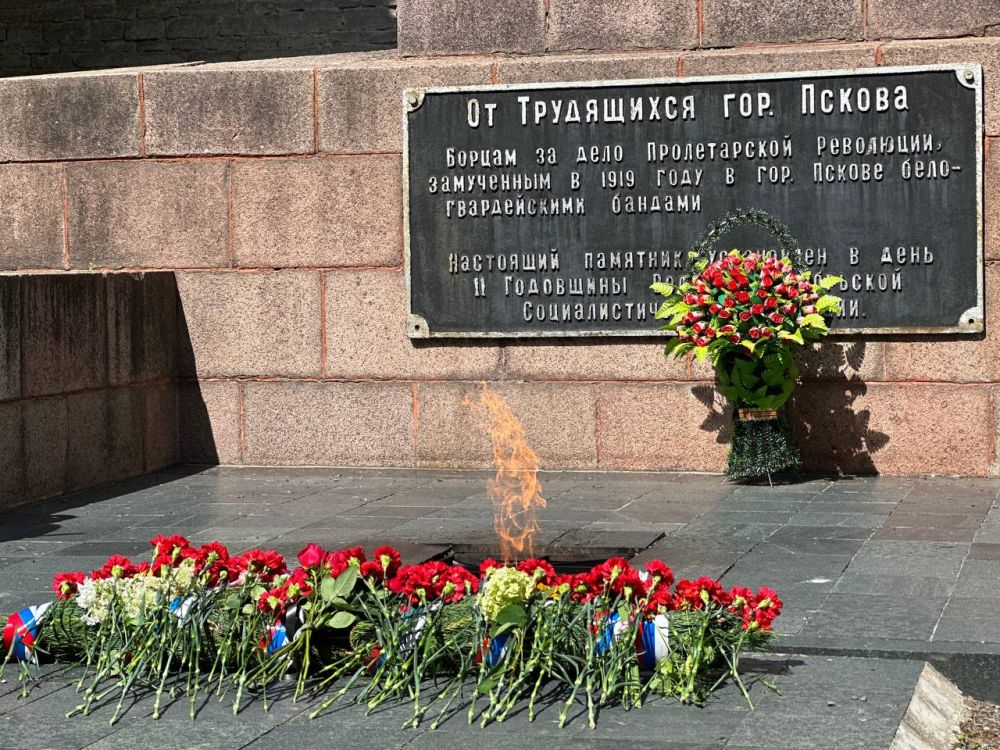 К 80-летию со дня освобождения Пскова от немецко-фашистских захватчиков К 80-летию со дня освобождения Пскова от немецко-фашистских захватчиков