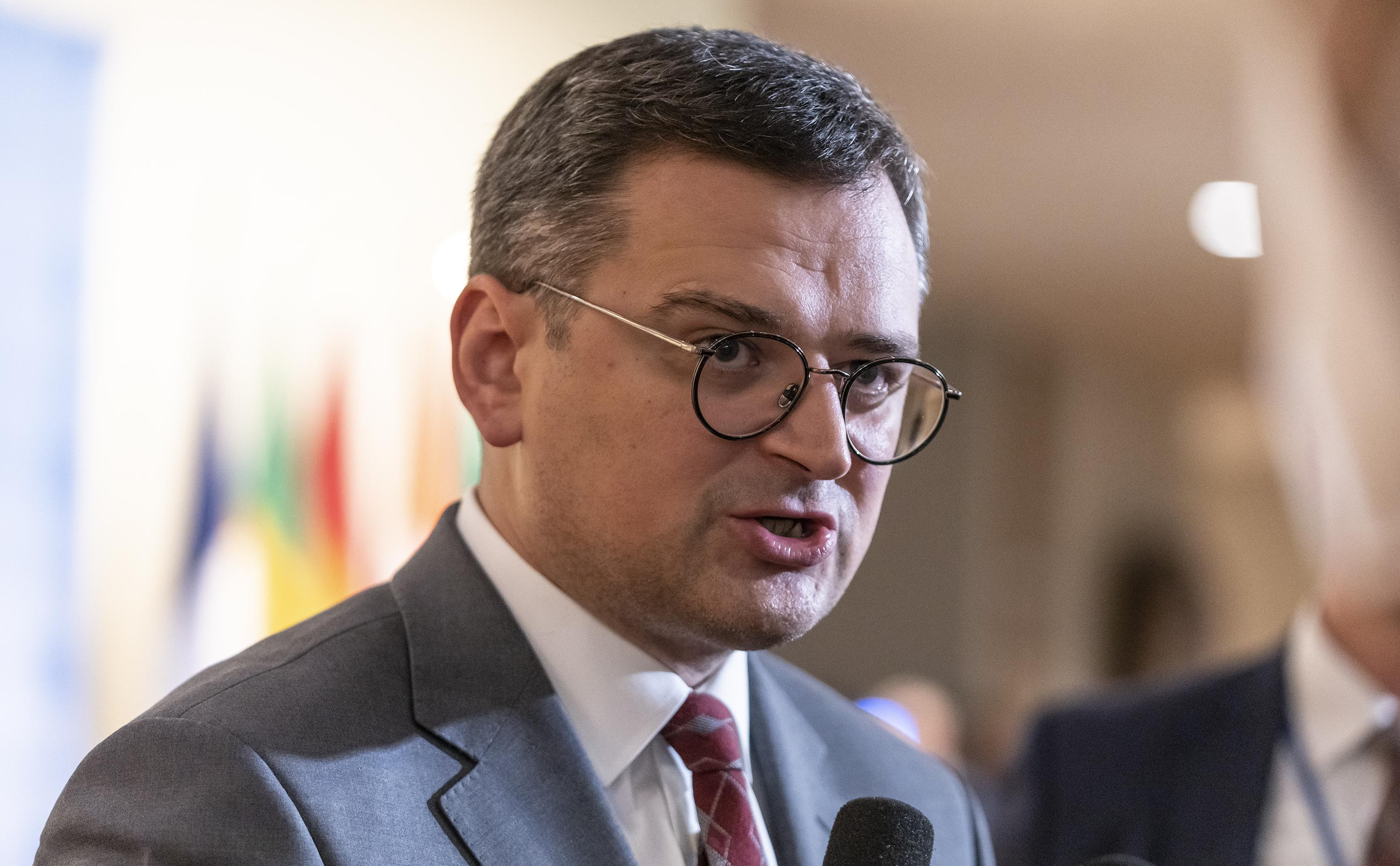 Украина заговорила о готовности к мирным переговорам Украина заговорила о готовности к мирным переговорам