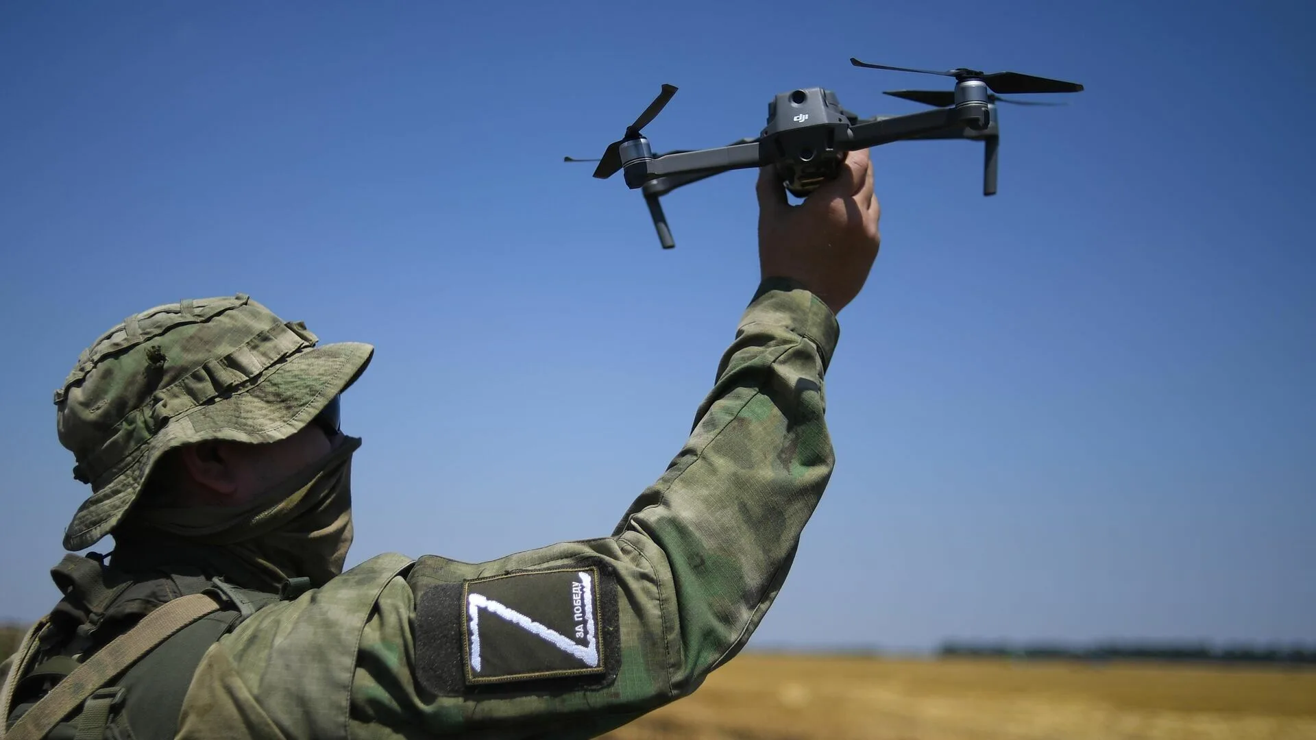 Точность работы расчетов FPV-дронов ВС РФ под Купянском в три раза выше, чем у ВСУ Точность работы расчетов FPV-дронов ВС РФ под Купянском в три раза выше, чем у ВСУ