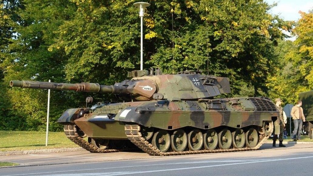 ФРГ передала Украине новый пакет военной помощи ФРГ передала Украине новый пакет военной помощи
