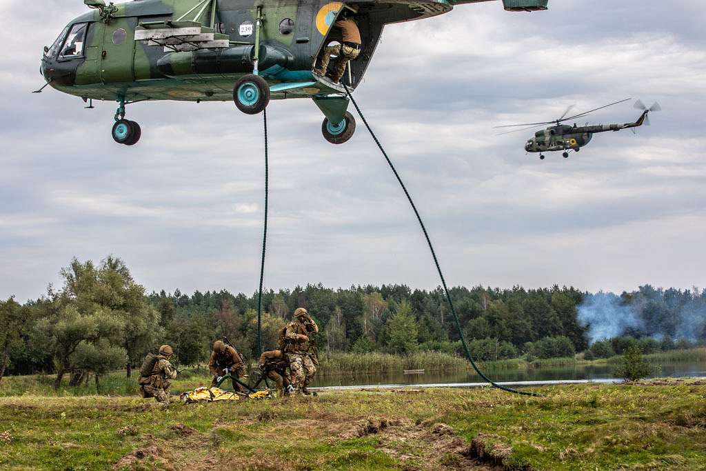 ВСУ сдали позиции под Торецком из-за бессмысленных приказов командиров – NYT ВСУ сдали позиции под Торецком из-за бессмысленных приказов командиров – NYT