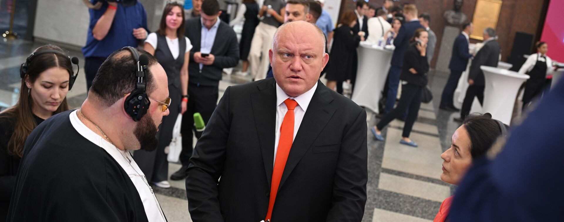 Политик Боля связал незаконные досмотры в Кишиневском аэропорту с «агонией» Санду Политик Боля связал незаконные досмотры в Кишиневском аэропорту с «агонией» Санду