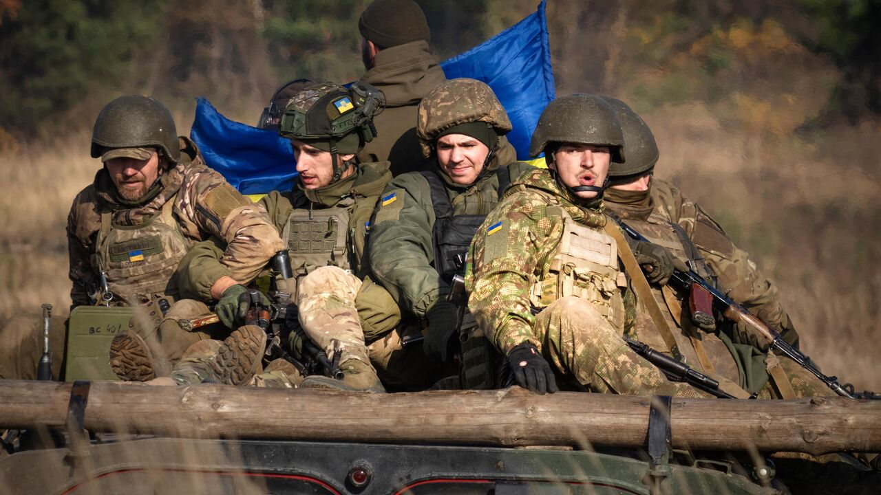 ВСУ находятся в тактическом кризисе у Купянска и Угледара – эксперт Стариков ВСУ находятся в тактическом кризисе у Купянска и Угледара – эксперт Стариков