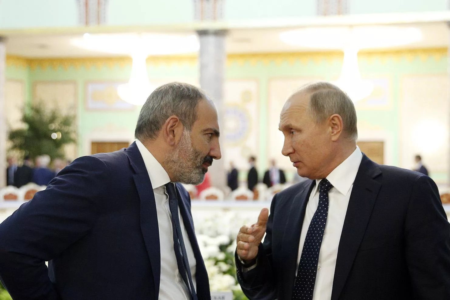 Путин и Пашинян встретятся для обсуждения двусторонней повестки Путин и Пашинян встретятся для обсуждения двусторонней повестки