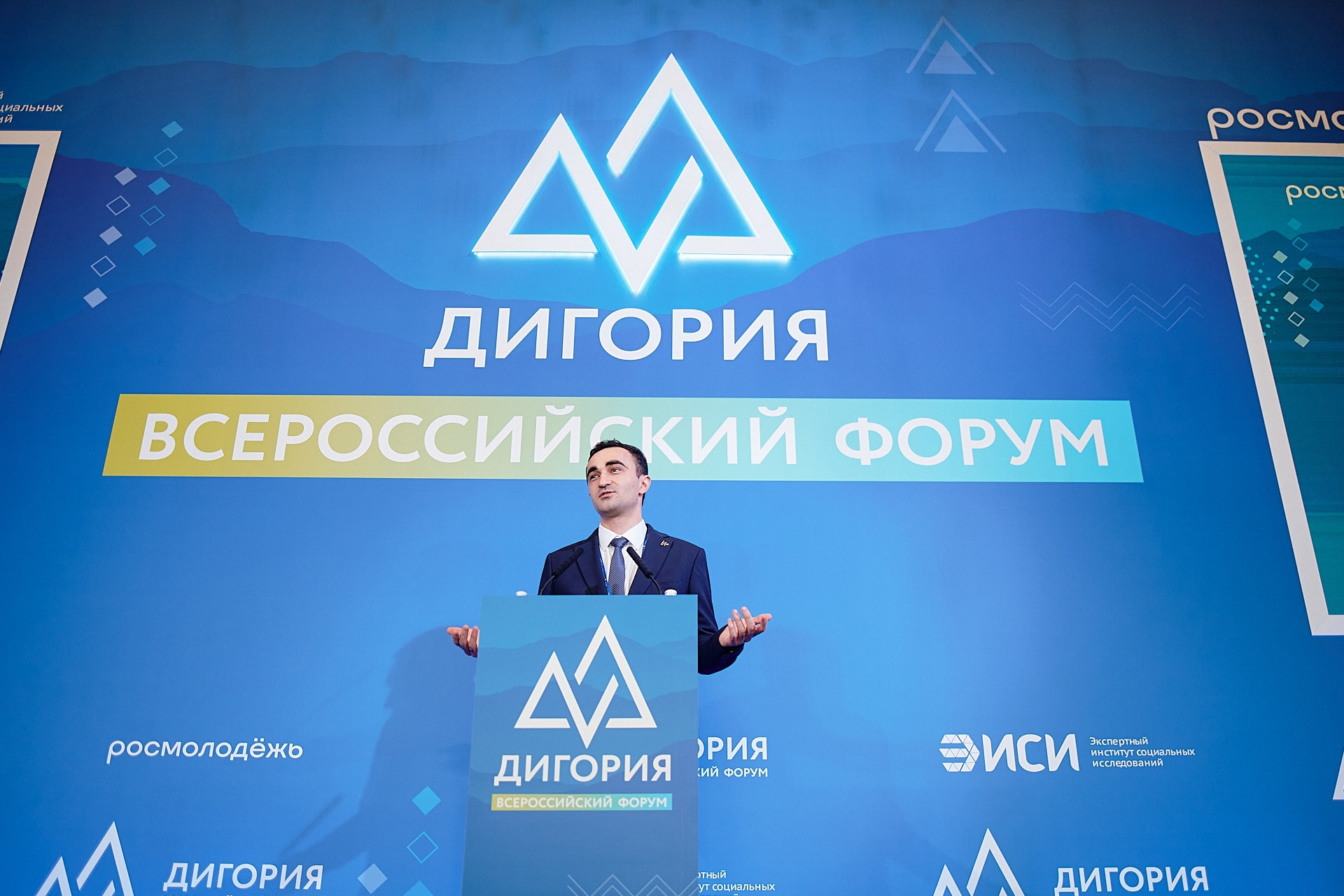 Эксперты общественно-политической сферы определили перспективные направления работы с молодежными медиапроектами Эксперты общественно-политической сферы определили перспективные направления работы с молодежными медиапроектами