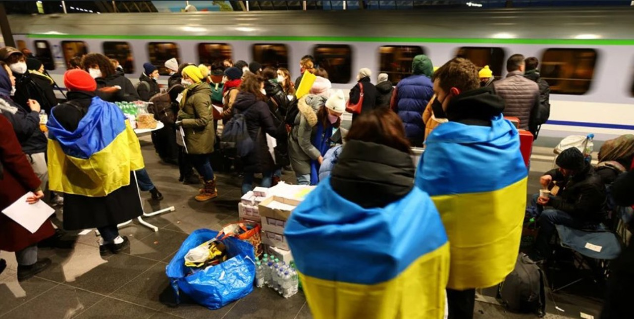 Венгрия ужесточила правила для украинских беженцев – и смягчила для россиян и белорусов Венгрия ужесточила правила для украинских беженцев – и смягчила для россиян и белорусов
