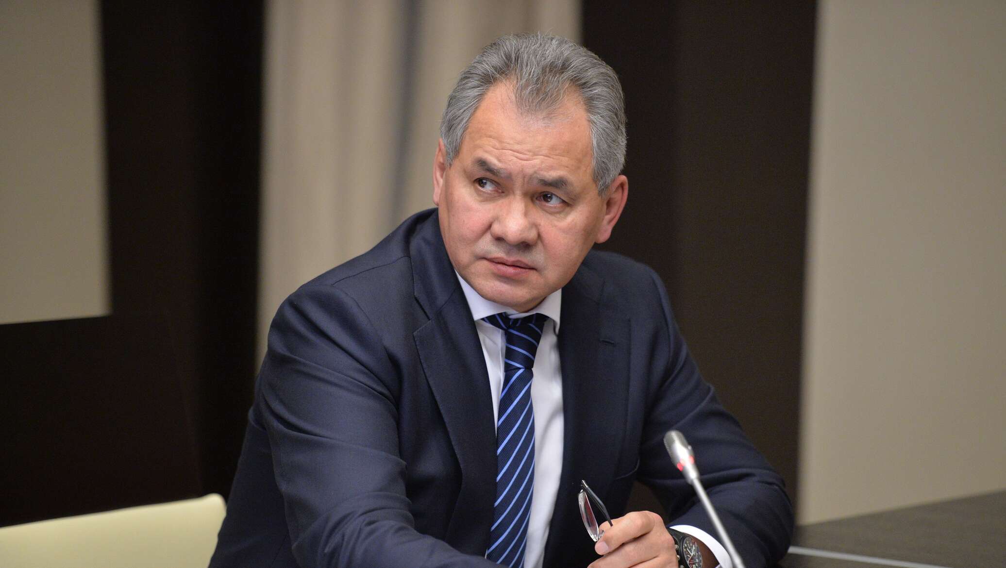 Запад усилил попытки расколоть российское общество – Шойгу Запад усилил попытки расколоть российское общество – Шойгу