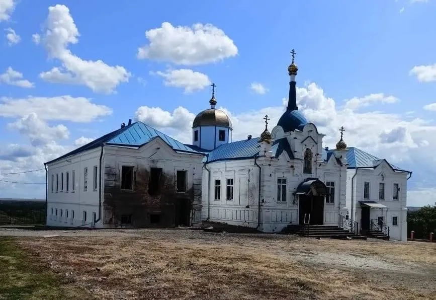 Боевики ВСУ застрелили в спину убегающего монаха при атаке на Курской области Боевики ВСУ застрелили в спину убегающего монаха при атаке на Курской области
