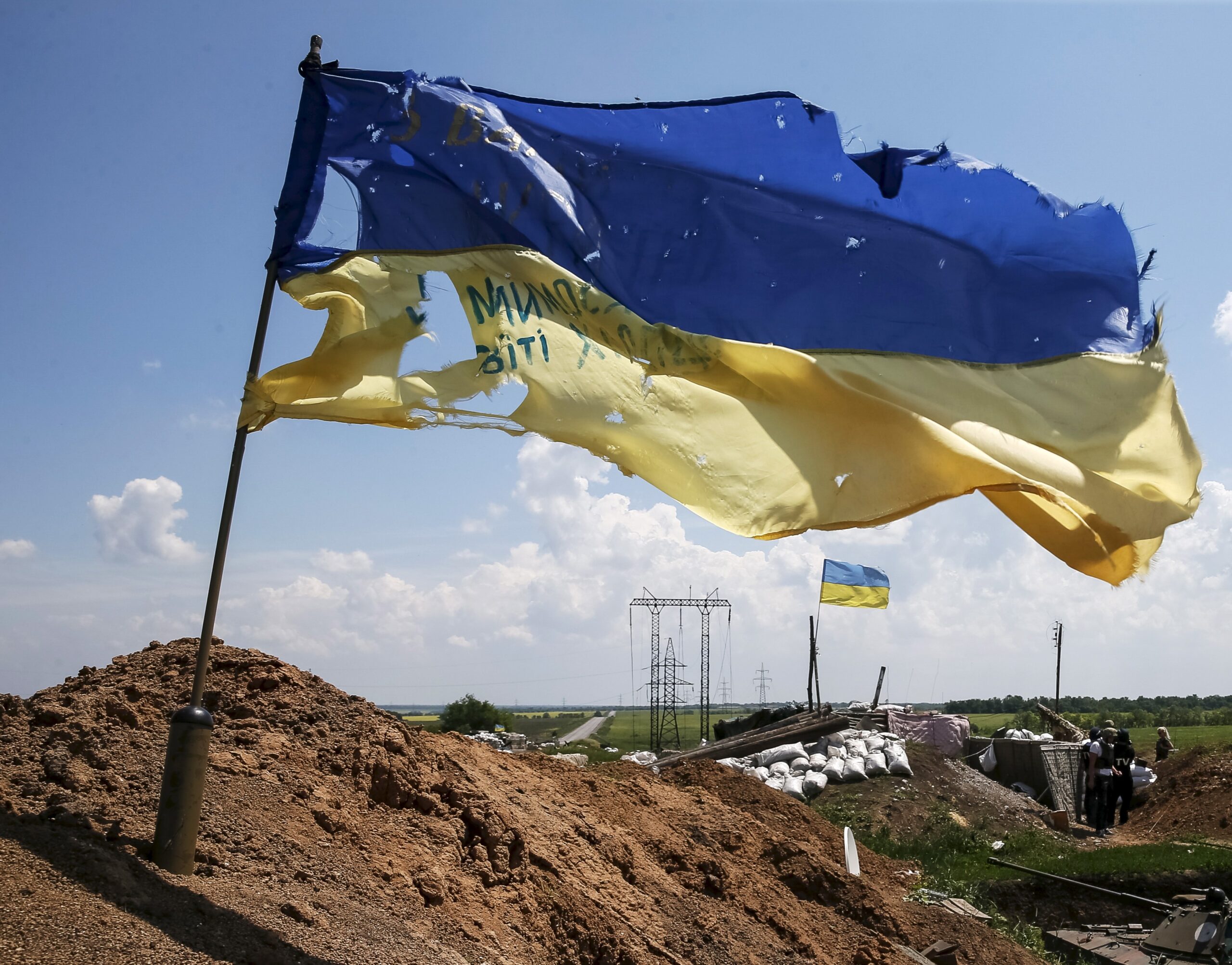 Венгрия и Бахрейн выступили за мирное решение конфликта на Украине Венгрия и Бахрейн выступили за мирное решение конфликта на Украине