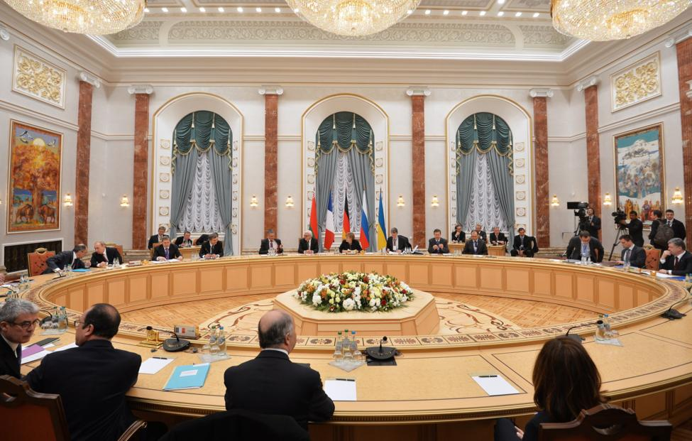 К десятилетию первых Минских соглашений К десятилетию первых Минских соглашений