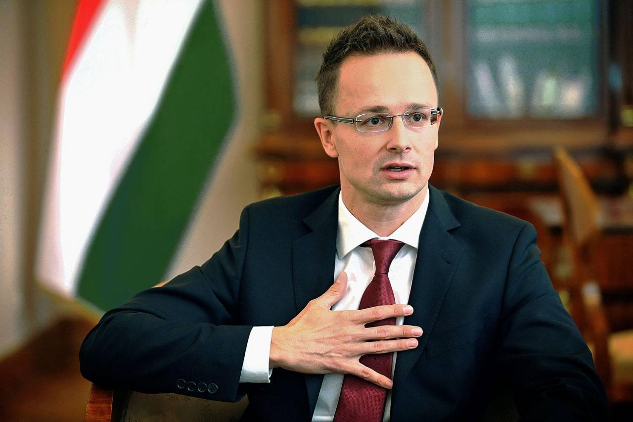 Венгрия «не поставляла и не поставит» Украине оружие – Сийярто Венгрия «не поставляла и не поставит» Украине оружие – Сийярто
