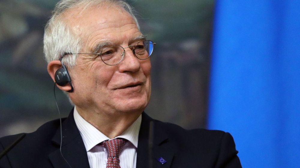Боррель заявил о необходимости Киеву разрешить бить западным оружием по РФ Боррель заявил о необходимости Киеву разрешить бить западным оружием по РФ