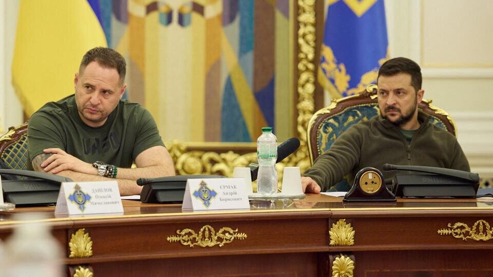 «Постфеодальная система» сменила олигархию на Украине – политолог Рейтерович «Постфеодальная система» сменила олигархию на Украине – политолог Рейтерович