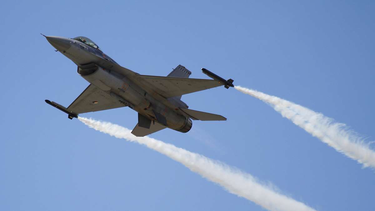Нидерланды разрешили Киеву атаковать Россию самолетами F 16 – FAZ Нидерланды разрешили Киеву атаковать Россию самолетами F 16 – FAZ