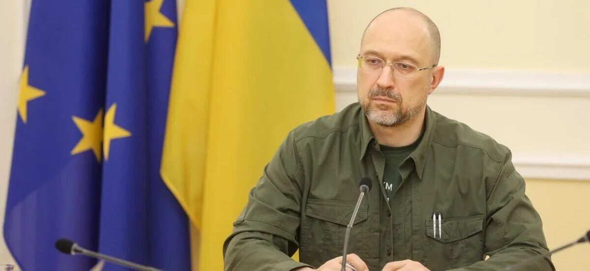 Премьер Украины Шмыгаль предрек предстоящую зиму «самой тяжелой» Премьер Украины Шмыгаль предрек предстоящую зиму «самой тяжелой»
