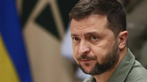 Зеленский назвал контрнаступление ВС России в Курской области украинским планом Зеленский назвал контрнаступление ВС России в Курской области украинским планом