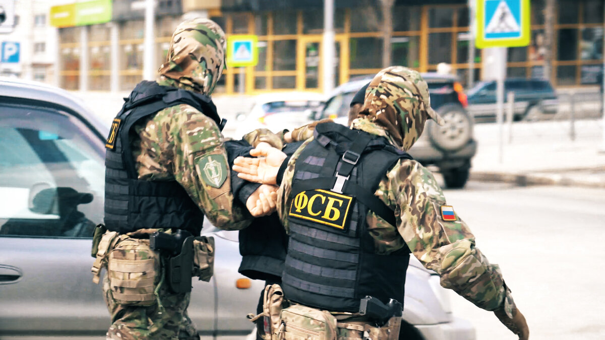 Житель ЛНР задержан по подозрению в государственной измене Житель ЛНР задержан по подозрению в государственной измене
