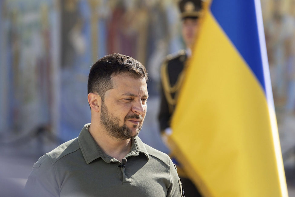 Дубинский заявил, что Зеленский своим «планом» шантажирует Байдена Дубинский заявил, что Зеленский своим «планом» шантажирует Байдена