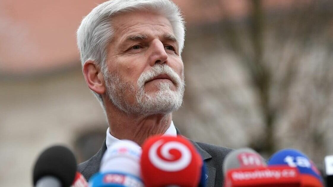 Чешский президент Павел счёл «опасными» надежды Киева победить ценой жизни половины украинцев Чешский президент Павел счёл «опасными» надежды Киева победить ценой жизни половины украинцев