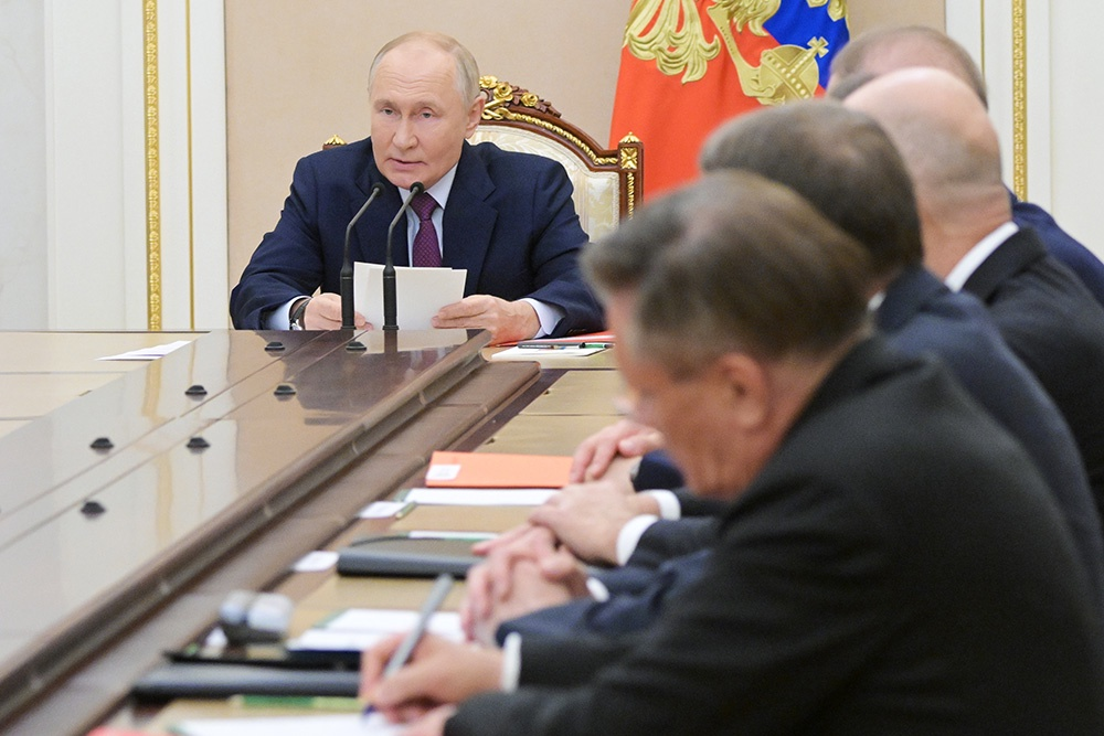 Русофобы запаниковали в связи с предложением Путина по ядерному сдерживанию Русофобы запаниковали в связи с предложением Путина по ядерному сдерживанию