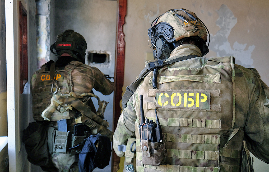 Росгвардия и ФСИН провели межведомственного учения в Запорожской области Росгвардия и ФСИН провели межведомственного учения в Запорожской области