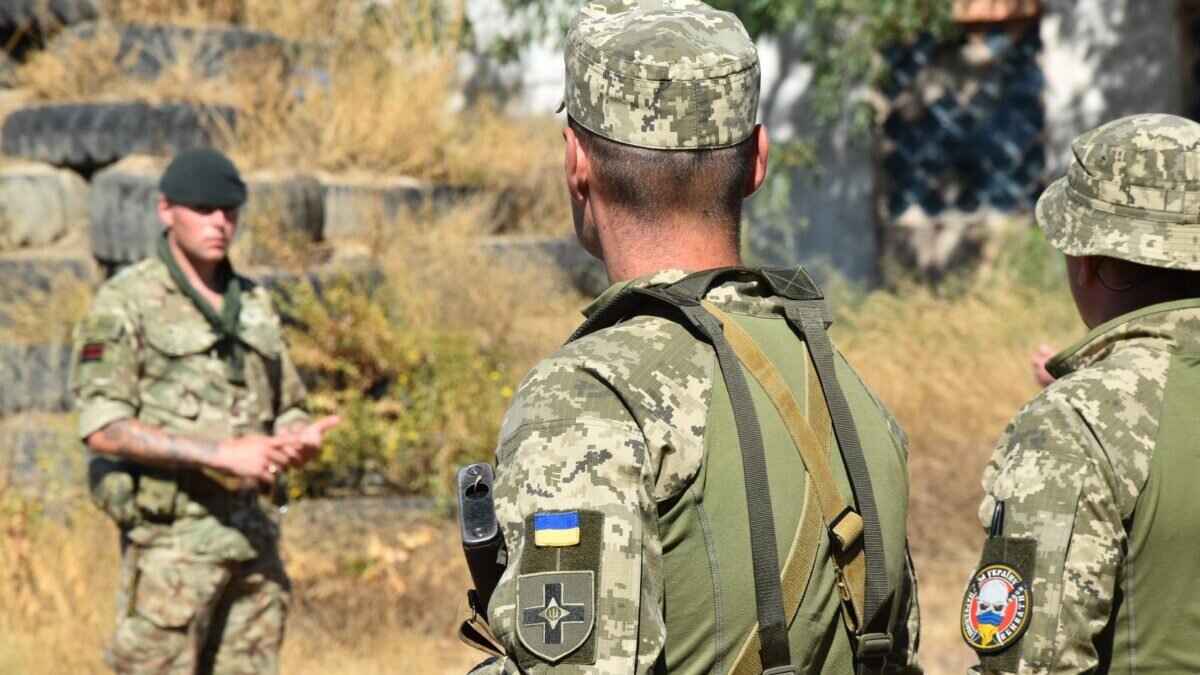 Запад не может решить проблему с обучением солдат ВСУ – Берлетик Запад не может решить проблему с обучением солдат ВСУ – Берлетик