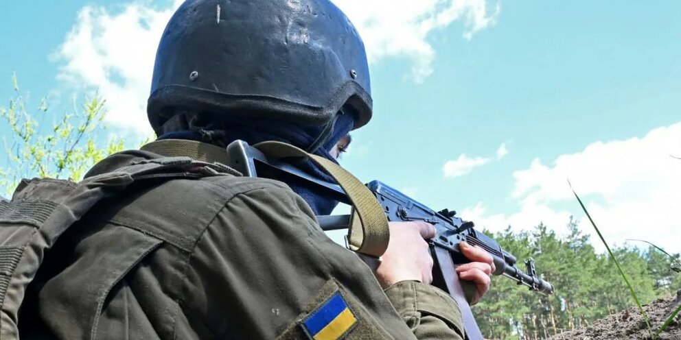 Дезертировавшие солдаты теробороны ВСУ вышли на митинг Дезертировавшие солдаты теробороны ВСУ вышли на митинг