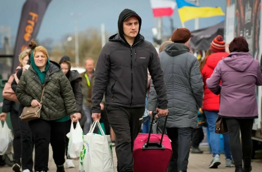 Украинским беженцам пора готовиться к возвращению на родину Украинским беженцам пора готовиться к возвращению на родину