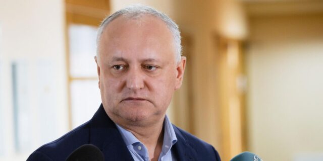 Додон заявил о больших проблемах на выборах президента Молдавии Додон заявил о больших проблемах на выборах президента Молдавии