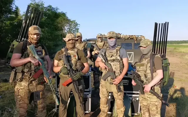 На юге Украины российские военные собрали группировку в 200 тысяч человек На юге Украины российские военные собрали группировку в 200 тысяч человек