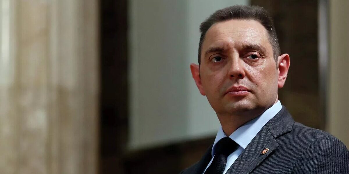 Убеждения не станут предметом торга из-за санкций – вице-премьер Сербии Вулин Убеждения не станут предметом торга из-за санкций – вице-премьер Сербии Вулин